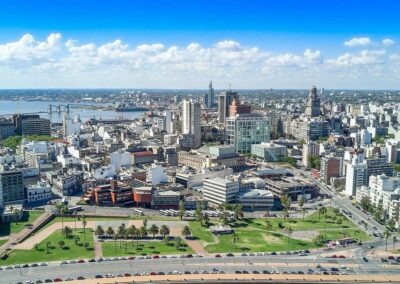Uruguay Camino al Desarrollo